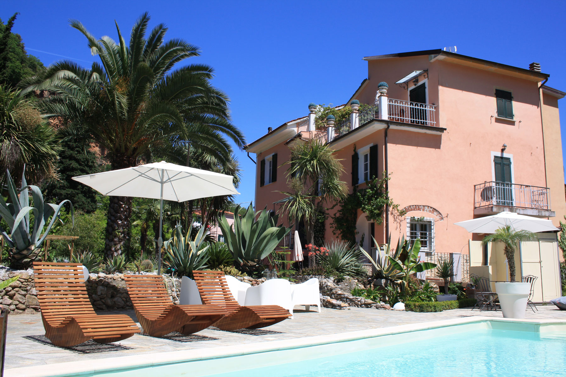 Botanic Garden La Musa - Lerici - Italy - rooms and apartments